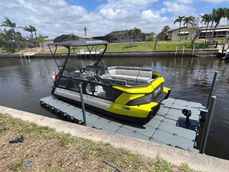 Gulfstream-Boat-Docks-Sea-Doo-Switch-Boat-Lift-Docks-4